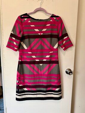 Eliza J Pink Half Sleeve Geometric Print Shift Dress - Size 8